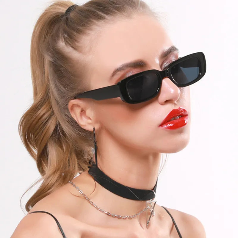 Trendy Small Square Frame Sunglasses - Stylish & Versatile