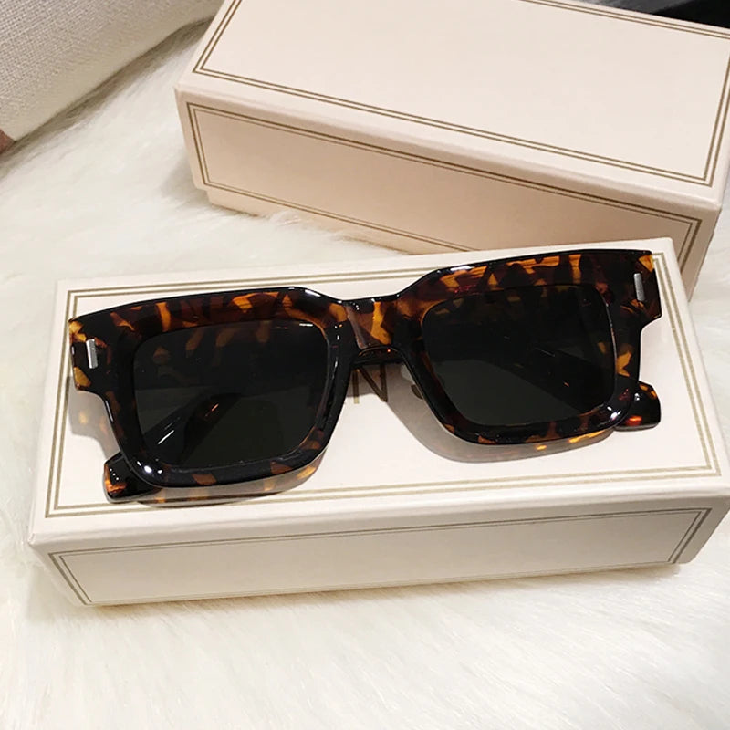 Chunky Square Frame Sunglasses - Bold & Fashionable